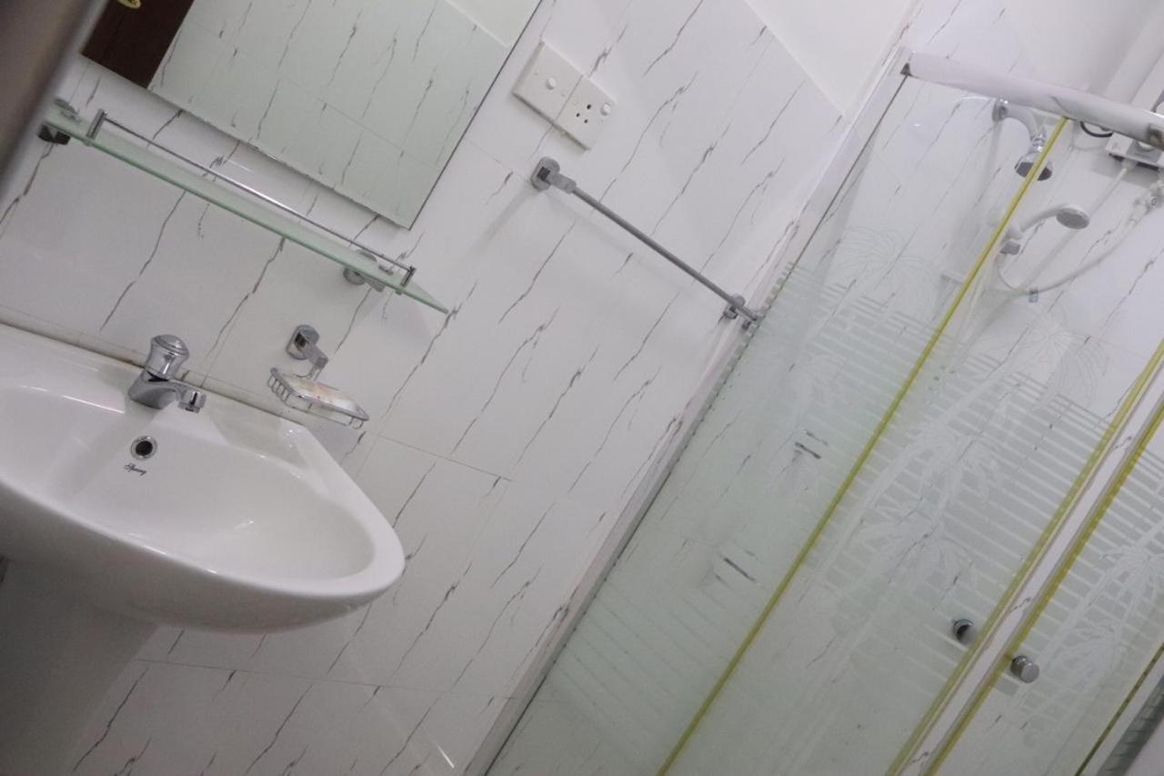 Ryan Residence & Restaurant ネゴンボ エクステリア 写真