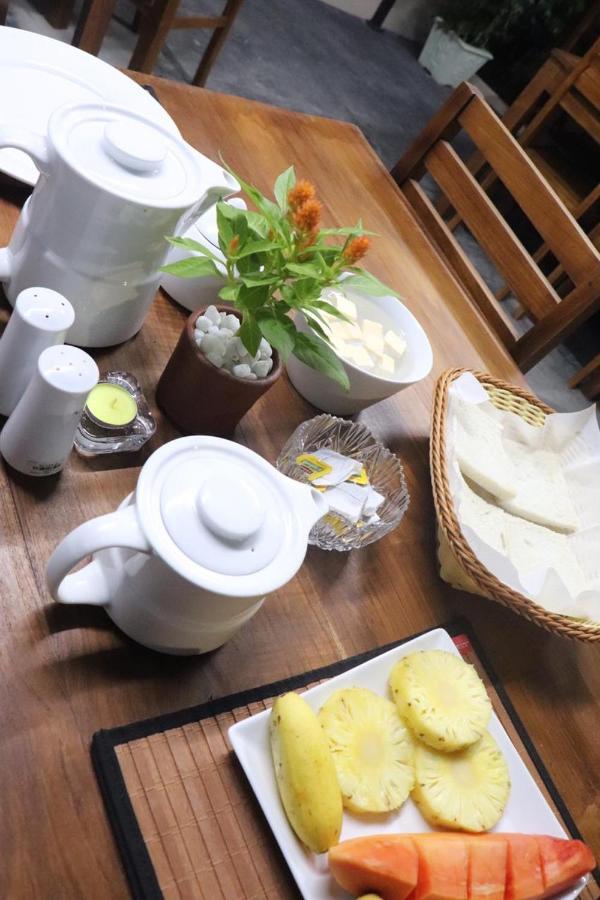 Ryan Residence & Restaurant ネゴンボ エクステリア 写真